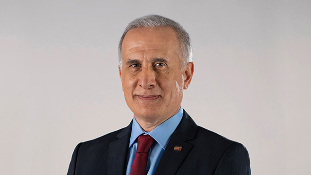 Eduardo
                                            Hipogrosso
