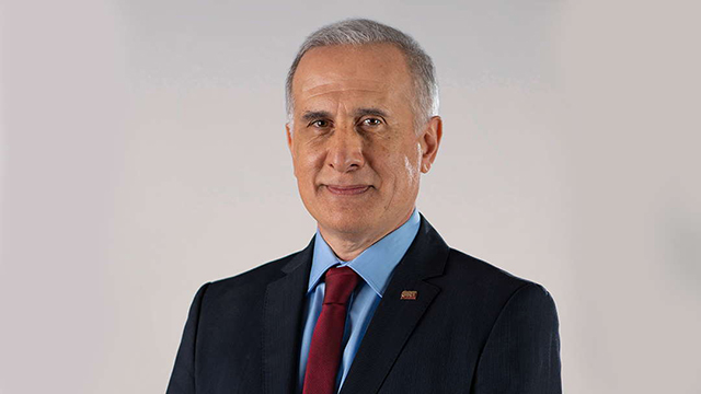 Eduardo
                                            Hipogrosso